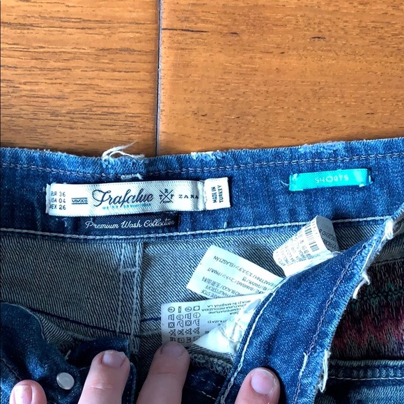 Zara jean shorts - Picture 3 of 3